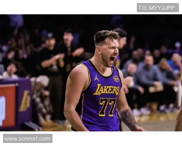 湖人没里弗斯真不行！可解压东契奇持球压力，也能衔接段力保优势